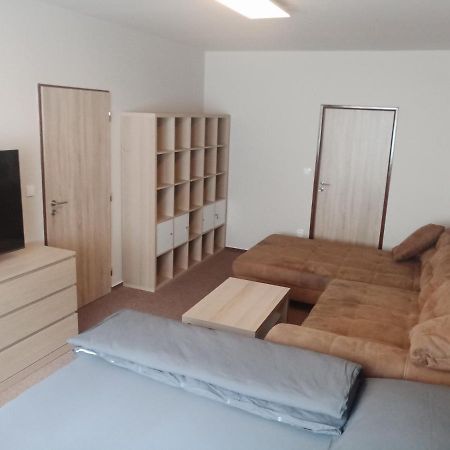 Kraliky Apartman المظهر الخارجي الصورة