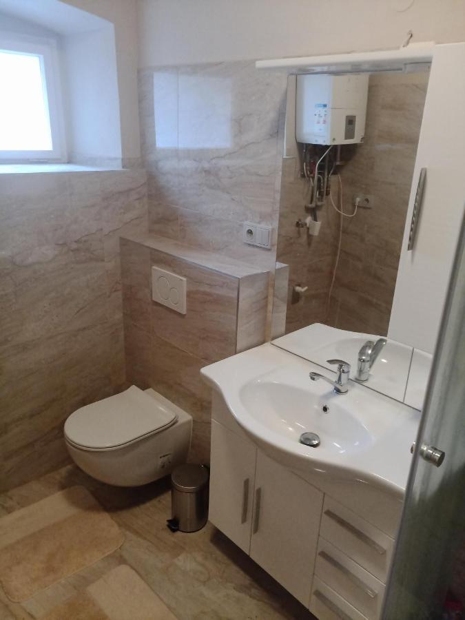 Kraliky Apartman المظهر الخارجي الصورة